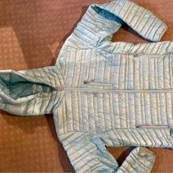 Patagonia Sky Blue Women's puffy Jacket - Picture 8 of 8